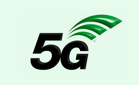 全球首个5G无人驾驶环卫机器人编队国内亮相